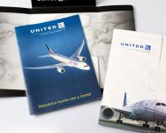 Folder United Airlines